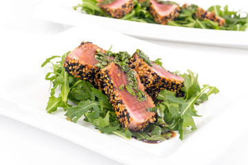tuna tataki sesame crust appetizer plate