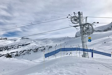  Ski lift