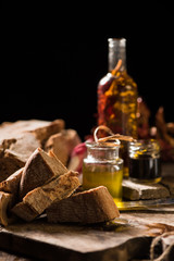 Bread with olive oil and balsamic vinegar dip