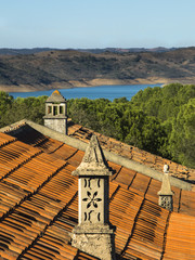 Hausdächer in Santa Clara Portugal