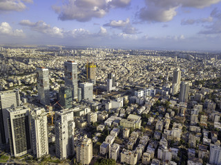 Fototapeta premium Tel Aviv Cityscape HaYarkon Park