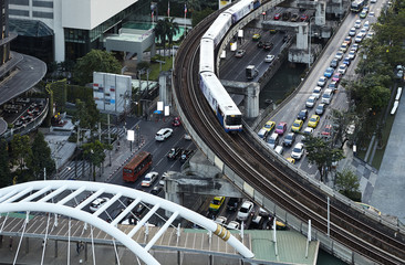 Fototapeta premium city skytrain in the business district