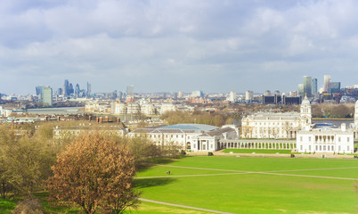 Fototapeta na wymiar London city skyline from Greenwich park
