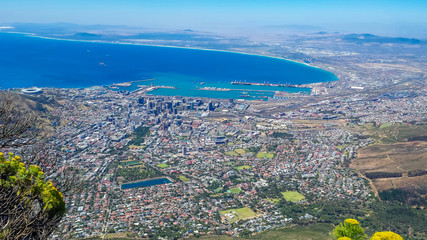 view from Tablemountain mesa to cape town