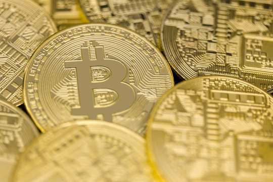 goldenen Bitcoins (virtuelles Geld, Kryptogeld oder Kryptow&auml;hrung)