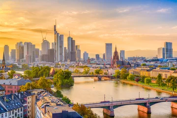 Skyline von Frankfurt, Deutschland © SeanPavonePhoto