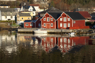 Fototapeta na wymiar Reflection in Norwegian fjord