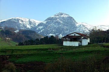 Caserio tradicional vasco