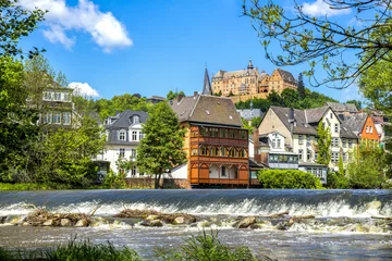 Vlies Fototapete Altes Gebäude Marburg an der Lahn, Schloss und Lahn 