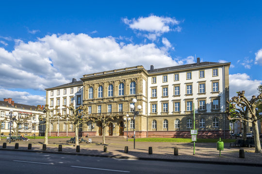 Giessen, Justus-Liebig-Universit&auml;t, Hochschule, Hauptgeb&auml;ude