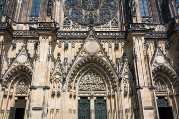 Fototapeta na wymiar Saint Vitus church from Prague