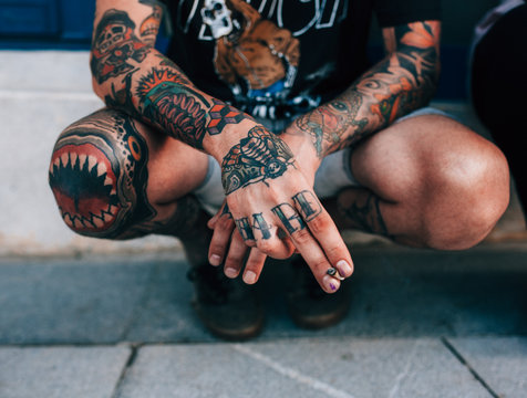 Making a tattoo