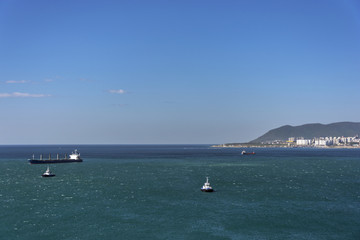 the ships are anchored in the Bay