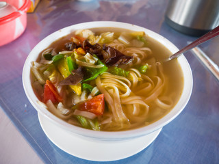ミャンマーの麺料理