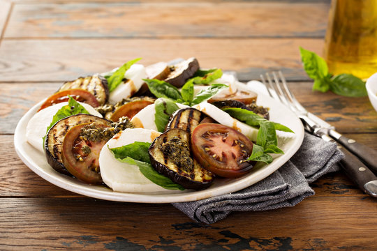 Caprese salad with grilled eggplant