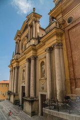 Panorama und Sehenswürdigkeiten von Menton, Frankreich