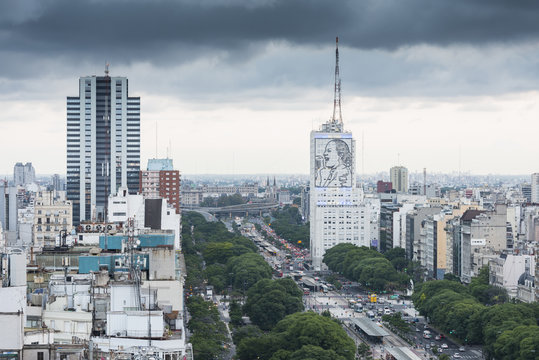 Buenos Aires' Avenida 9 de Julio