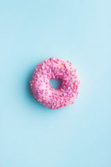One pink donut.