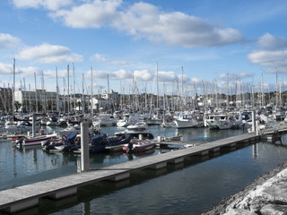 Fototapeta na wymiar Hafen in Lagos an der Algarve