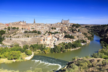 Fototapeta na wymiar Panoramic view of Toledo in Spain