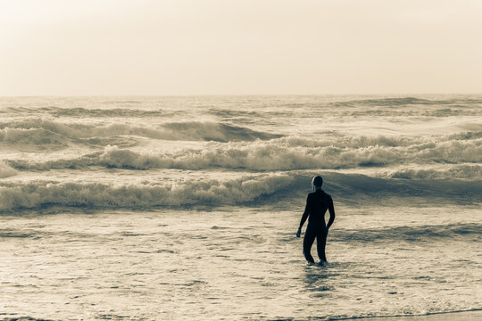 Triathlon Athlete Preparation Beach Ocean Swim