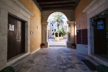 Papyrus museum, Ortigia