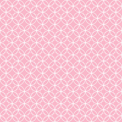 Pattern with quatrefoil