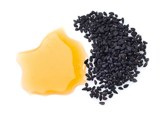 Black cumin oil with seeds