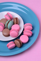 traditional french macarons