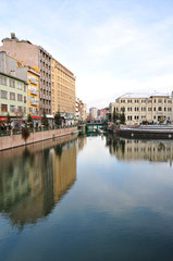 Obraz premium Reflection in Water on Porsuk River from Eskisehir. Eskisehir, a large industrialized city in west-central Anatolia