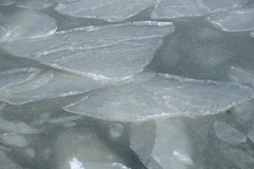 Obraz premium Eisschollen im Hafen