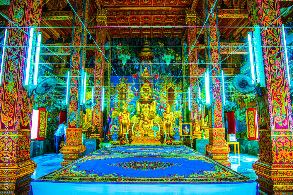 Poster Beautiful buddha statue at Ming Muang temple in Nan province