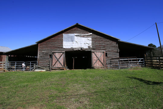 Barn American Style