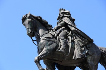 George Washington monument