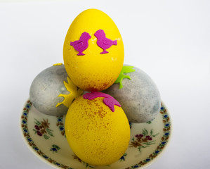 Яйцо крашенное