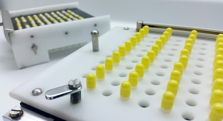Capsules compounding in the pharmacy laboratory