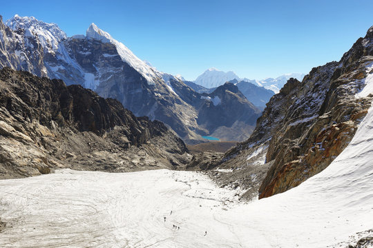 Cho La pass in Everest region, Nepal