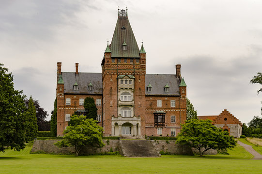 Trollenas Castle