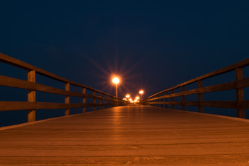 Brücke in der Nacht