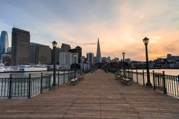 Fotobehang San Francisco Skyline and Boardwalk Sunset. Pier 7, San Francisco, California, USA. © Yuval Helfman