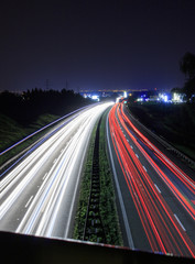 Autostrada nocą