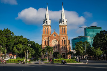 Fototapeta na wymiar Notre-Dame Cathedral Basilica of Saigon, officially Cathedral Basilica of Our Lady of The Immaculate Conception is a cathedral located in the downtown of Ho Chi Minh City, Vietnam