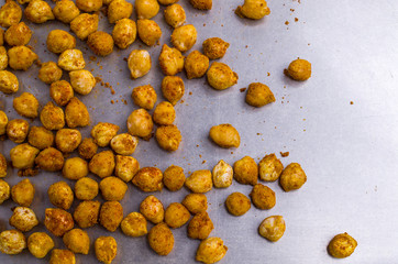 Traditional roasted chickpeas
