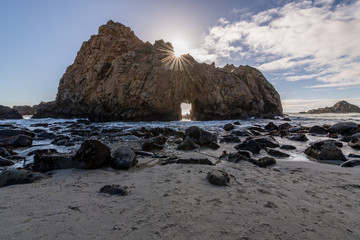 Fototapeta na wymiar Arch Rock from Pfeiffer Beach