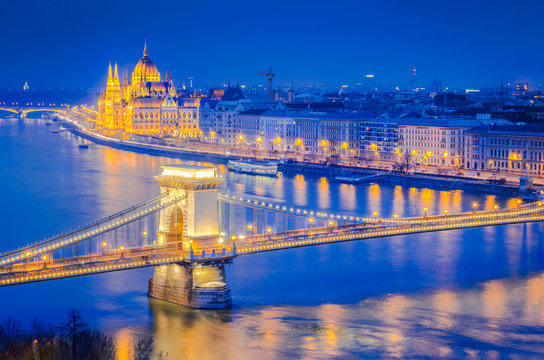 Budapest, Hungary, Chain Bridge