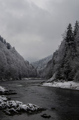 Dunajec w zimowej szacie  © wedrownik52