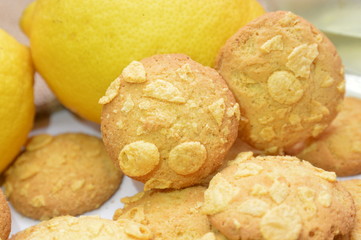 ITALIAN COOKIES WITH LIQUOR LIMONCELLO OF AMALFI ITALY