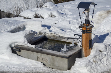 Frozen fountain 