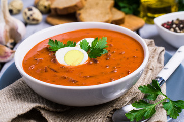 Thick vegetable soup with cream