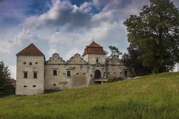 Fototapeta na wymiar Svirzh castle, Lviv region, Ukraine